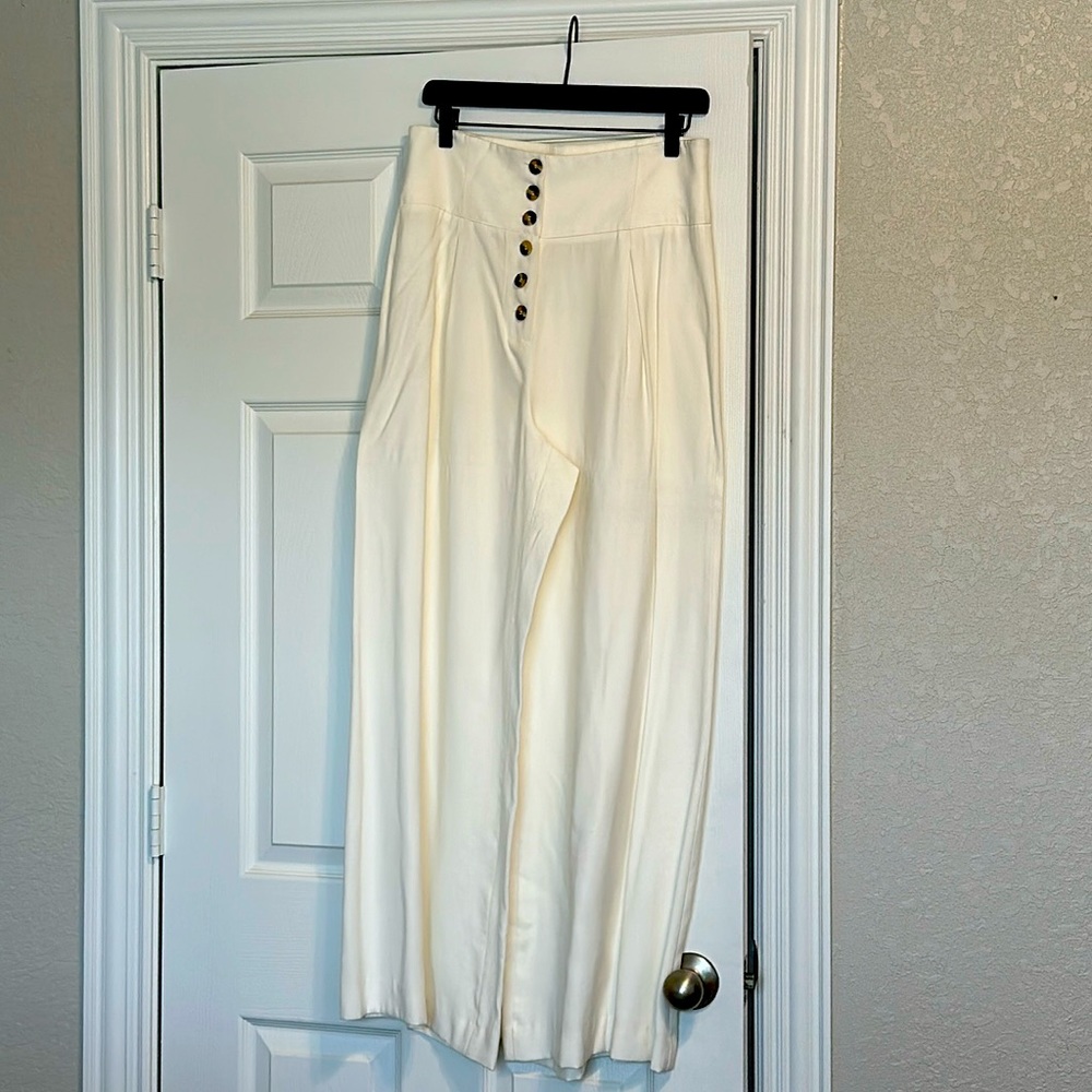 Gianni Bini Cream Slacks Size 8
